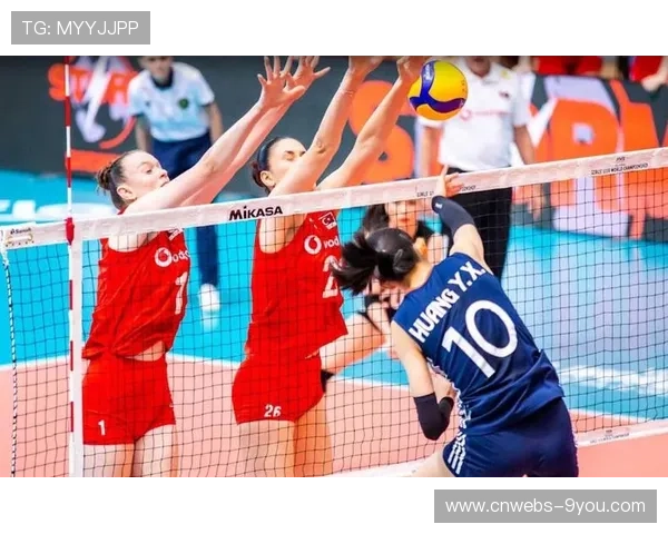 中国U19女排首局大胜意大利 后续遭遇发球拦网压制